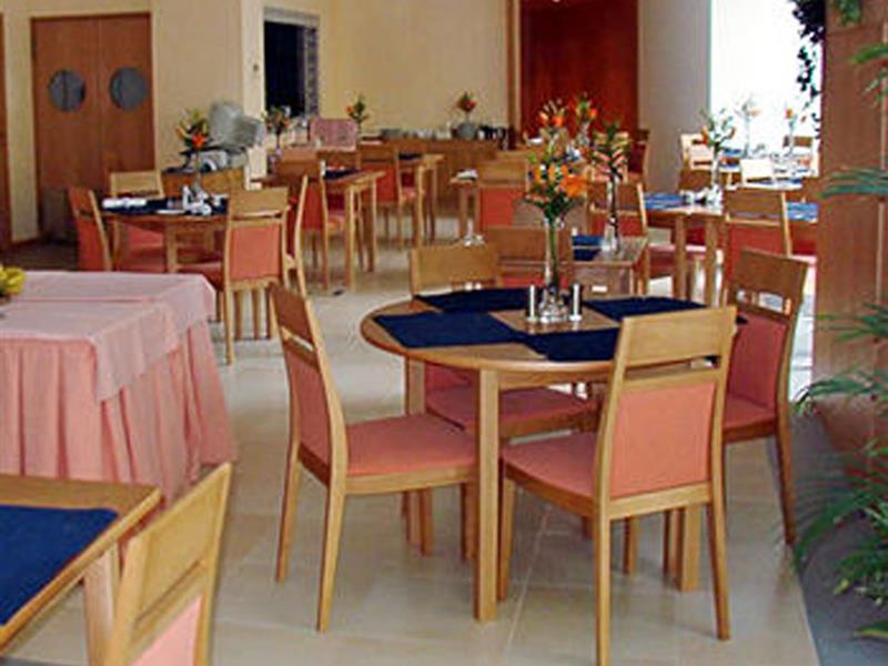 ทีอาร์วายพี พอร์โต เซ็นโทร Hotel ปอร์โต ภายนอก รูปภาพ